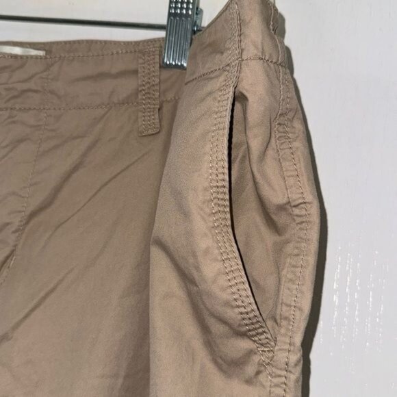 Liz Claiborne Womens Jackie Chino Pants Size 10 Beige Made In China - Picture 4 of 9